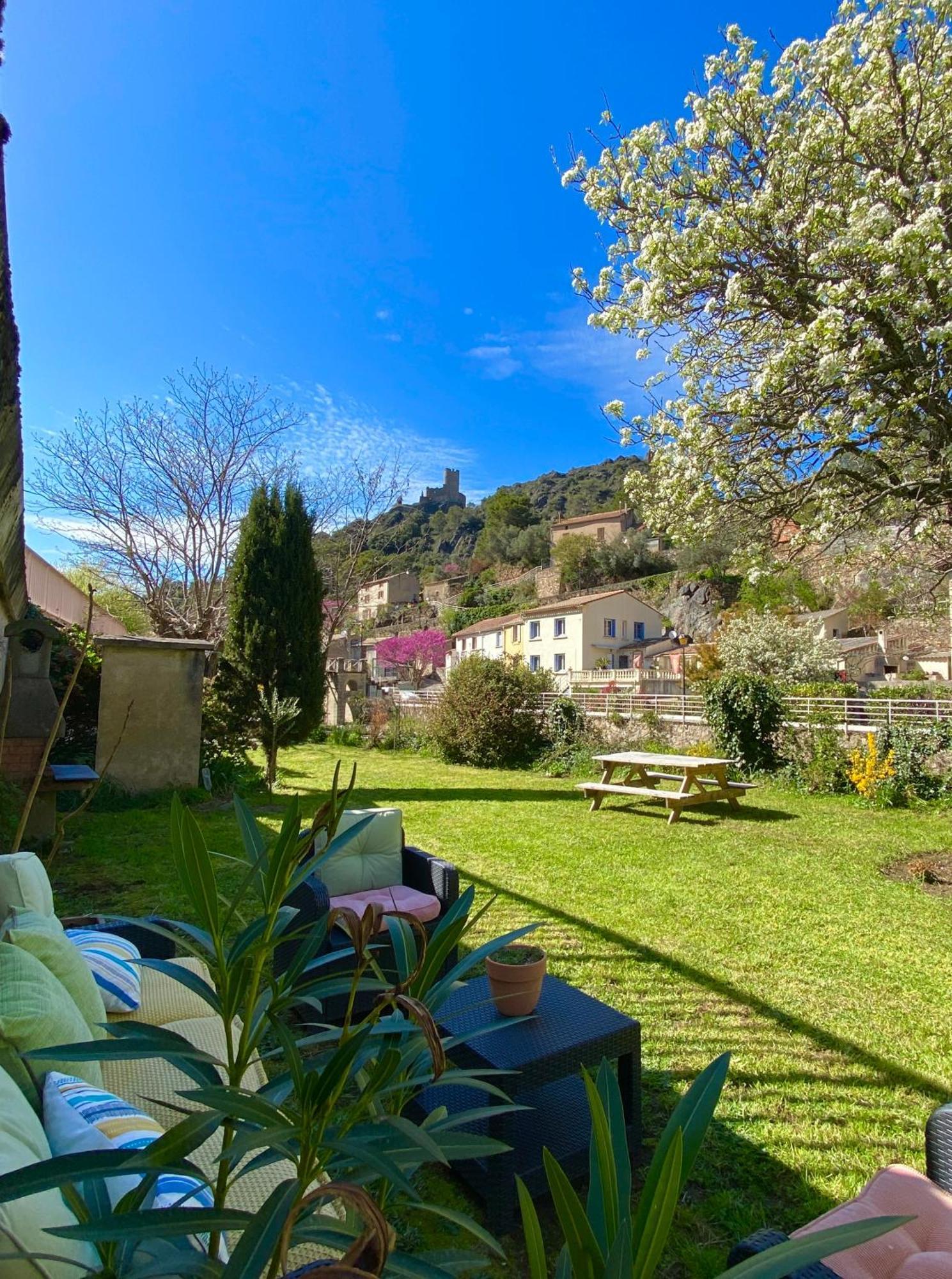 3 Star Surdespine Historic 4 Chateaux Lastours Air Conditioned Exteriér fotografie
